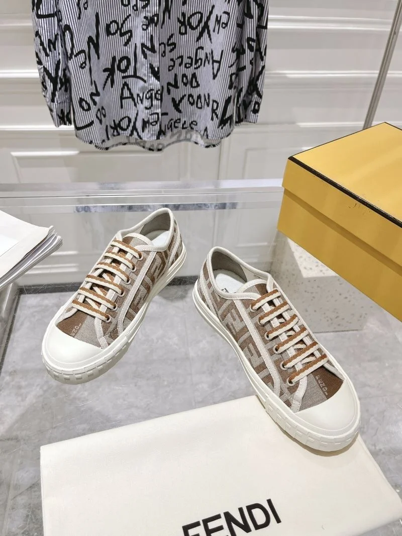 Breathable Fendi Low Shoes 23556