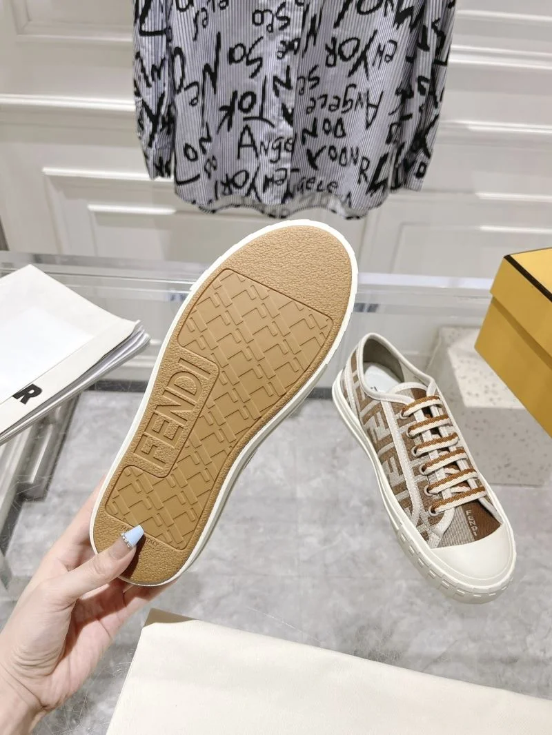 Breathable Fendi Low Shoes 23556
