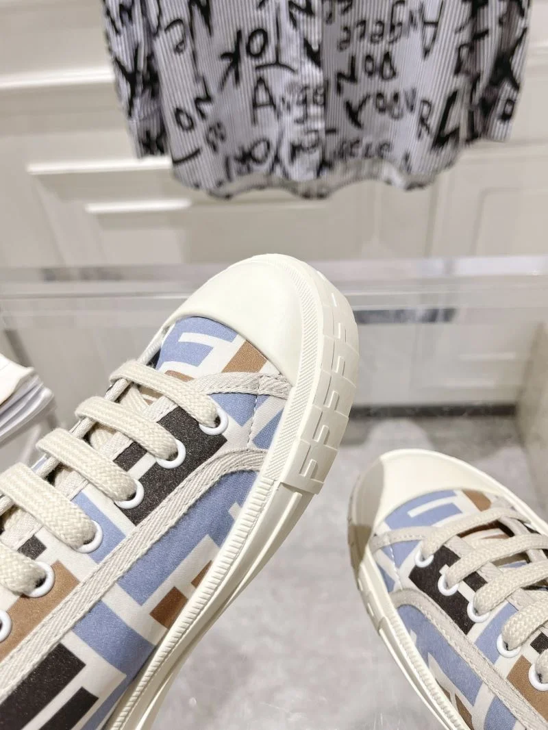 Fendi Low Shoes SportInspired 23522