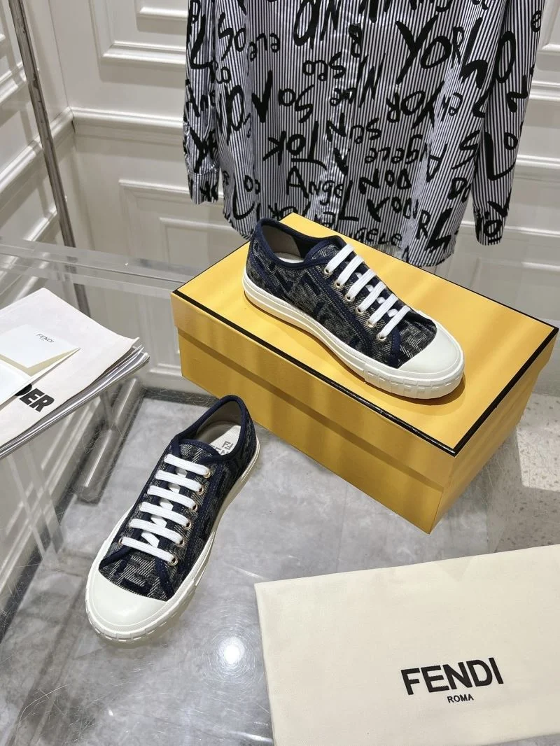 Cozy Fendi Low Shoes 23521