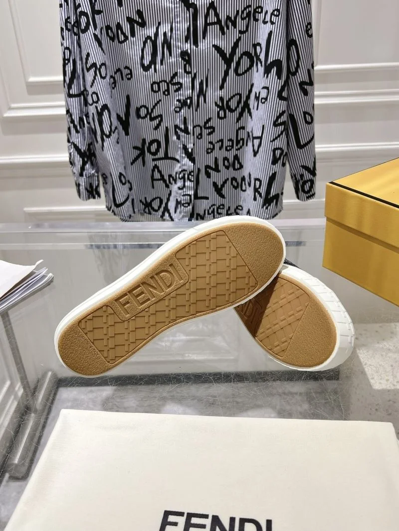 Cozy Fendi Low Shoes 23521