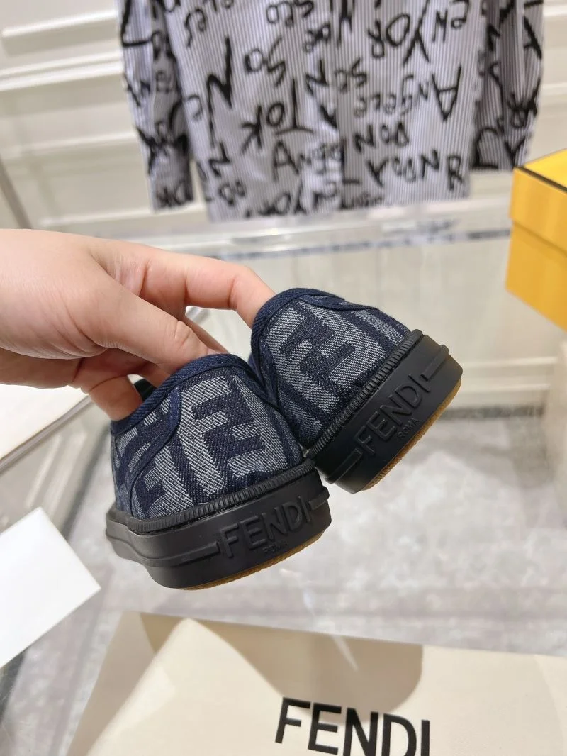 Fendi Low Shoes Affordable 23516