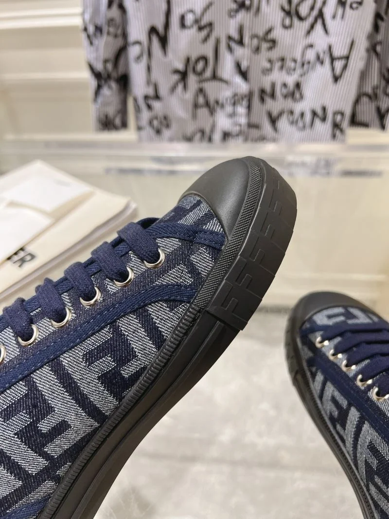 Fendi Low Shoes Affordable 23516