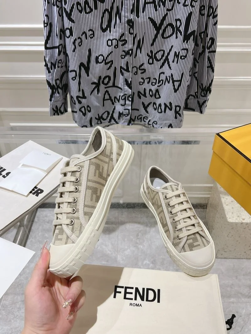 TechFriendly Fendi Low Shoes 23519