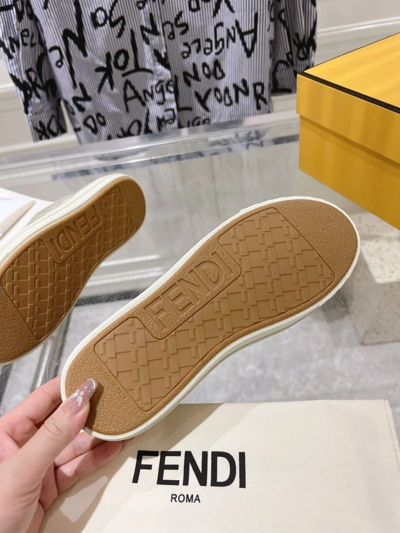 TechFriendly Fendi Low Shoes 23519