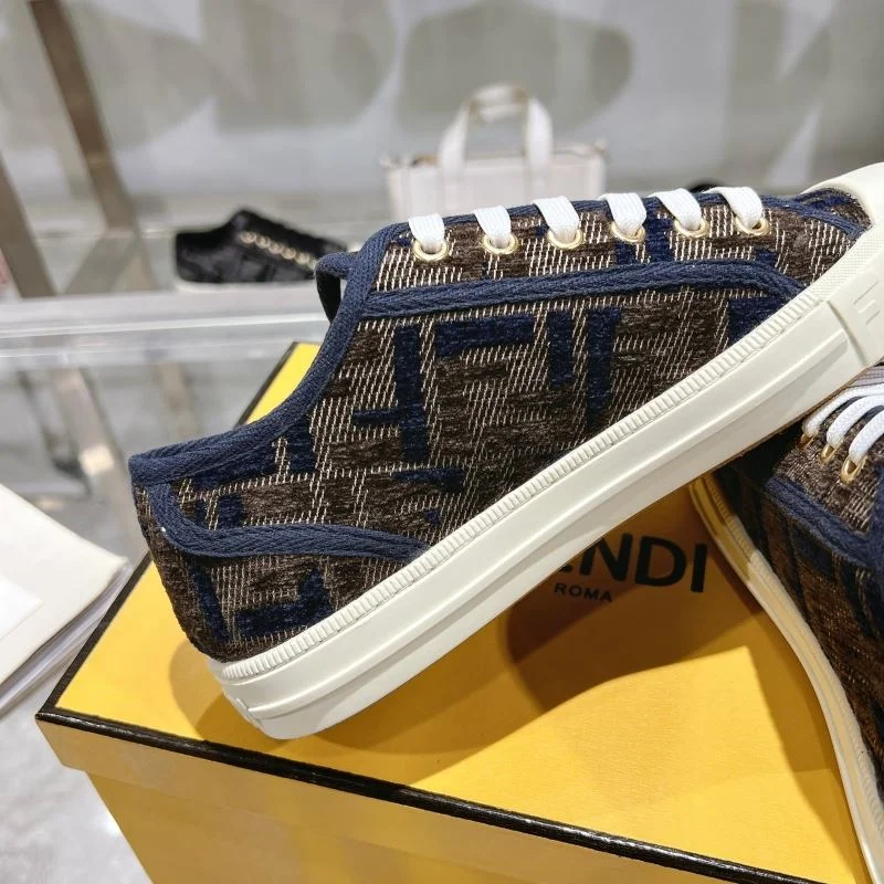 Fendi Low Shoes Resilient 23481