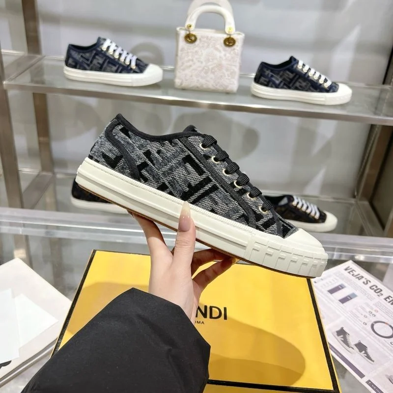 Fendi Low Shoes Unique 23483