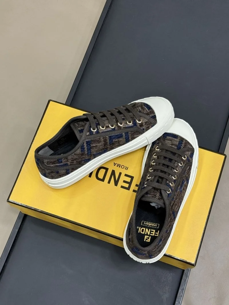 Minimalist Fendi Low Shoes 23482
