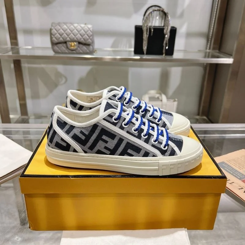 Packable Fendi Low Shoes 23478