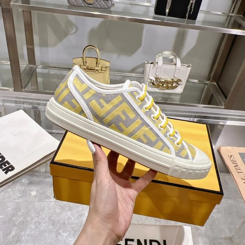 Classic Fendi Low Shoes 23472