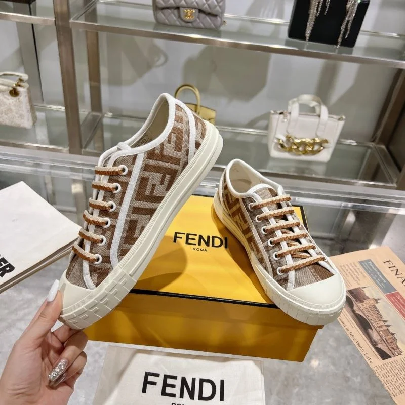 Fendi Low Shoes SportInspired 23471
