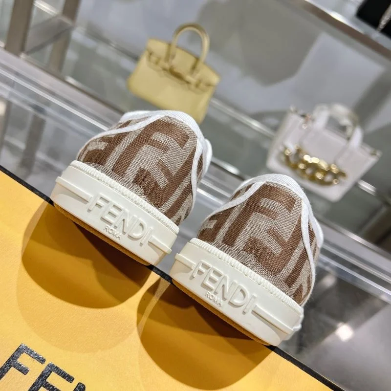 Fendi Low Shoes SportInspired 23471