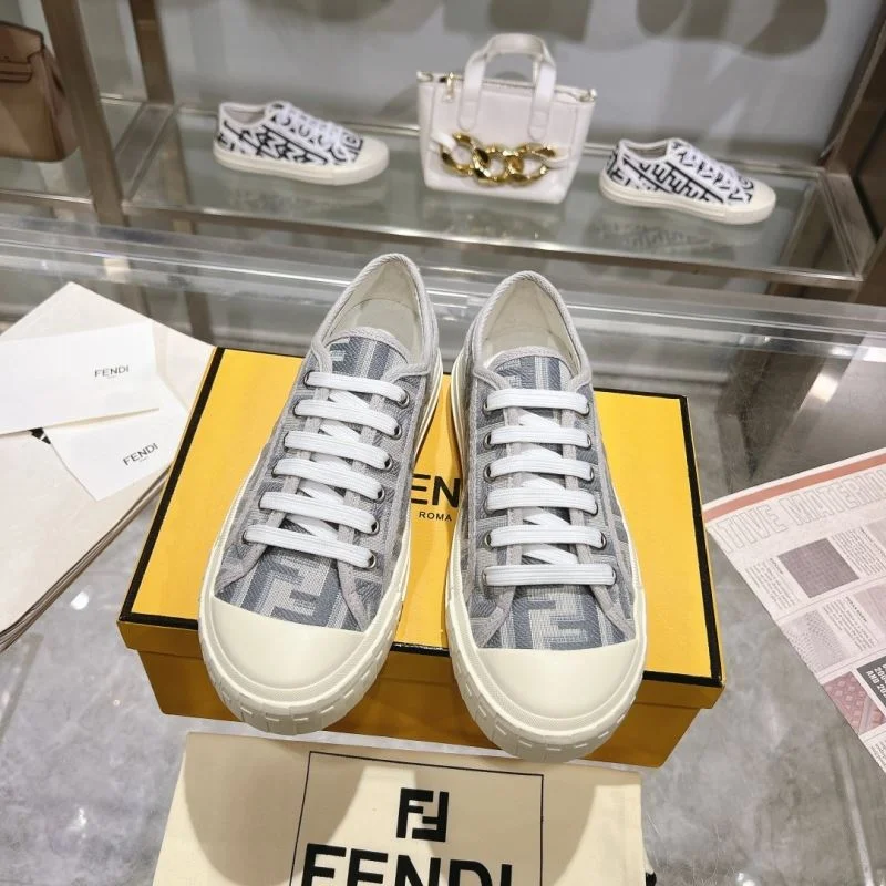 UrbanChic Fendi Low Shoes 23464