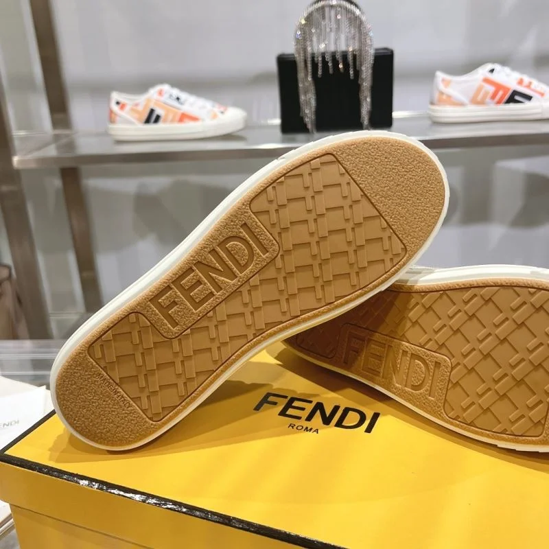 Fendi Low Shoes Neat 23461