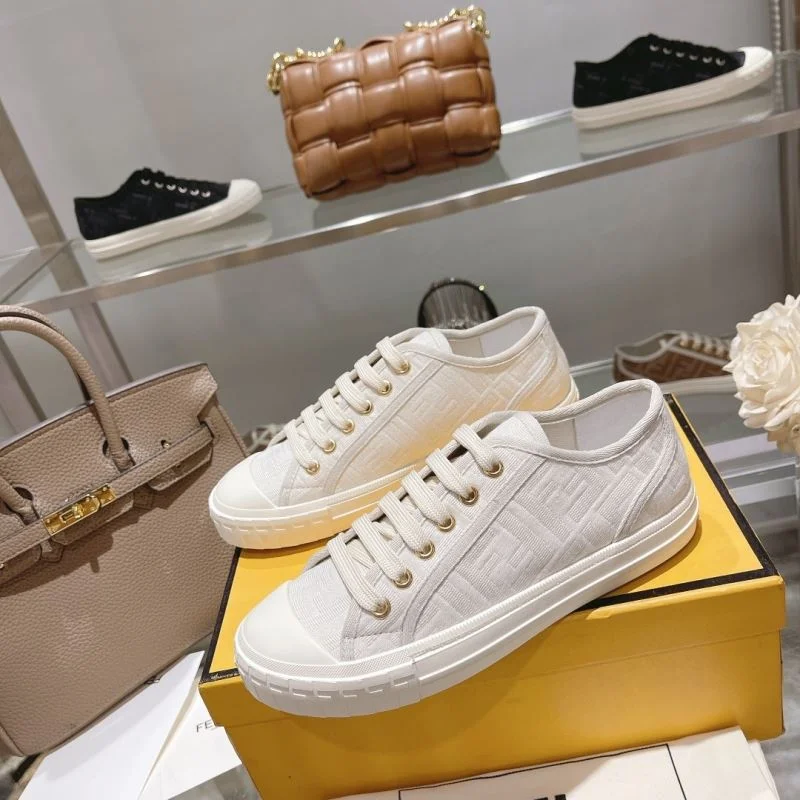 Functional Fendi Low Shoes 23454