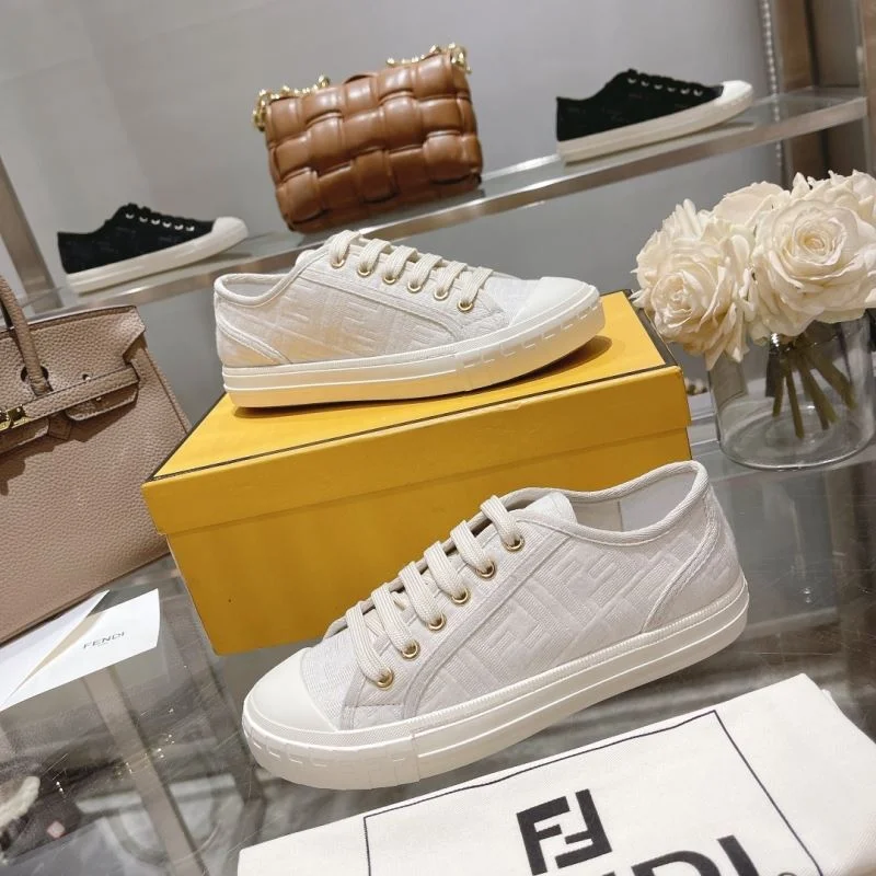 Functional Fendi Low Shoes 23454