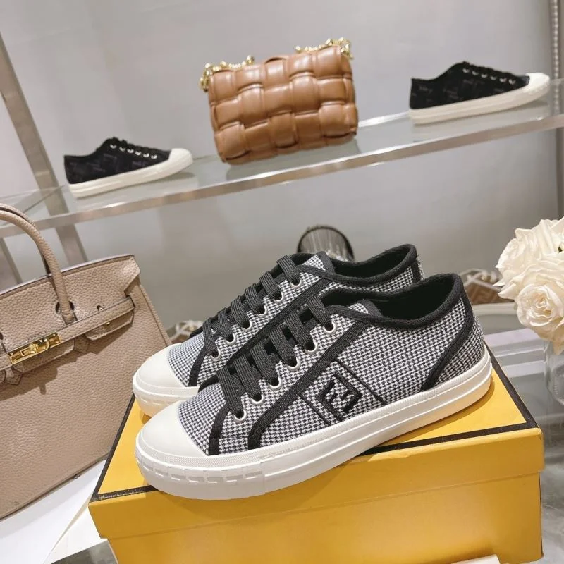 Fendi Low Shoes WrinkleFree 23457