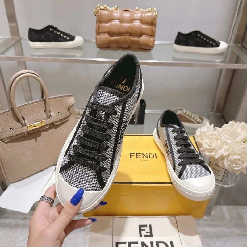 Fendi Low Shoes WrinkleFree 23457