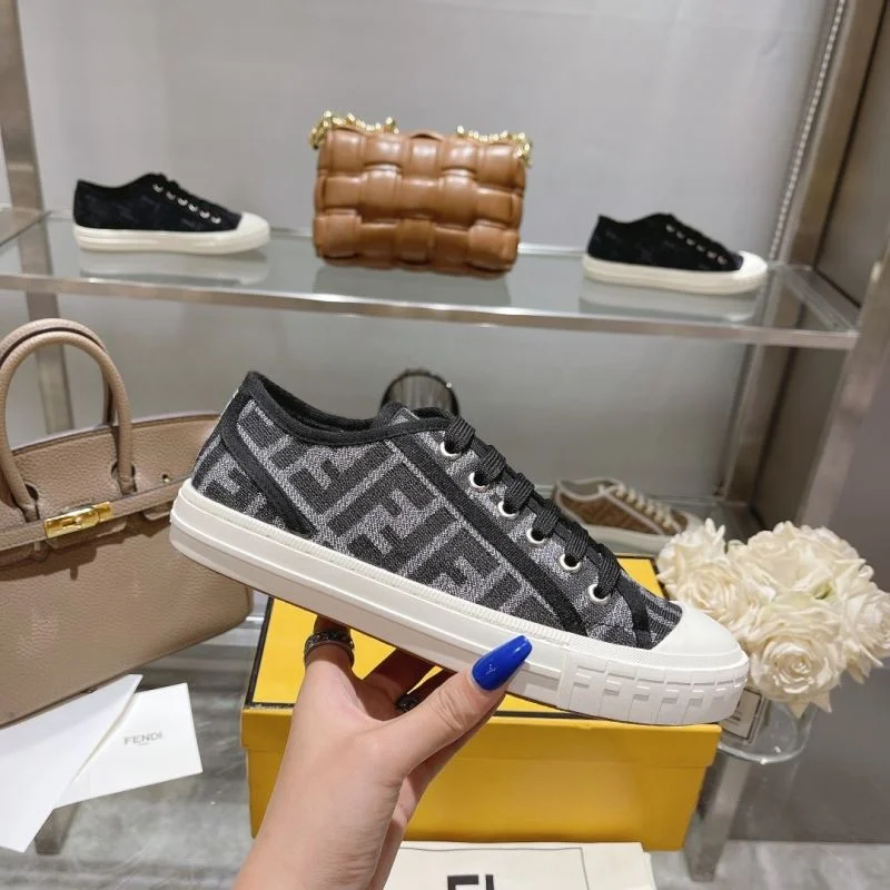 FreshLook Fendi Low Shoes 23467