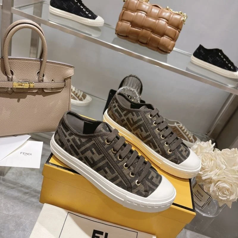 Fendi Low Shoes Stylish 23450