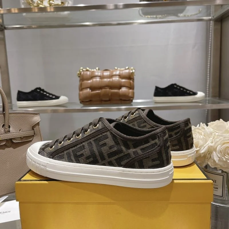 Fendi Low Shoes Stylish 23450