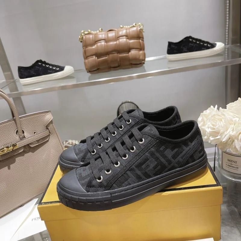 Fendi Low Shoes Durable 23459
