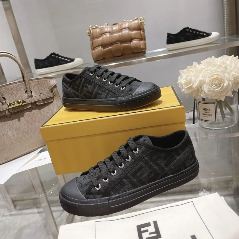 Fendi Low Shoes Durable 23459