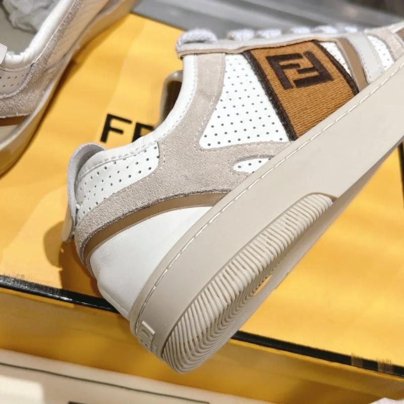 WaterResistant Fendi Low Shoes 23444
