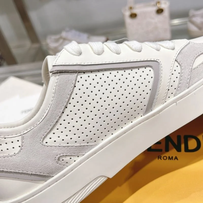 Comfortable Fendi Low Shoes 23458