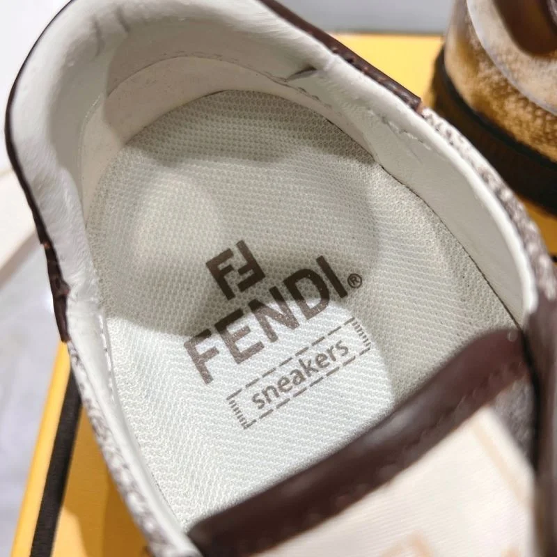 Fendi Low Shoes Unique 23448