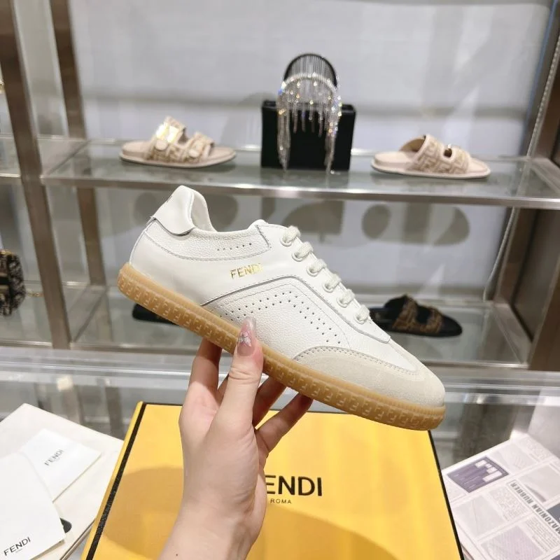 Fendi Low Shoes EasyMatch 23442