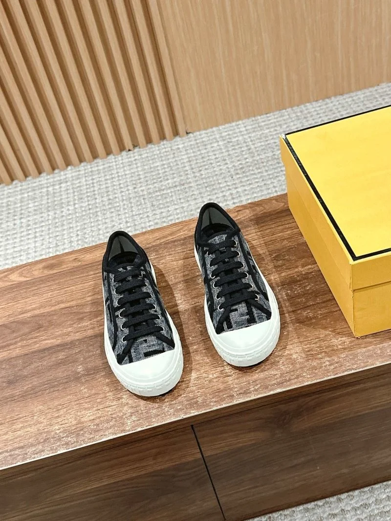 Trendy Fendi Low Shoes 23451