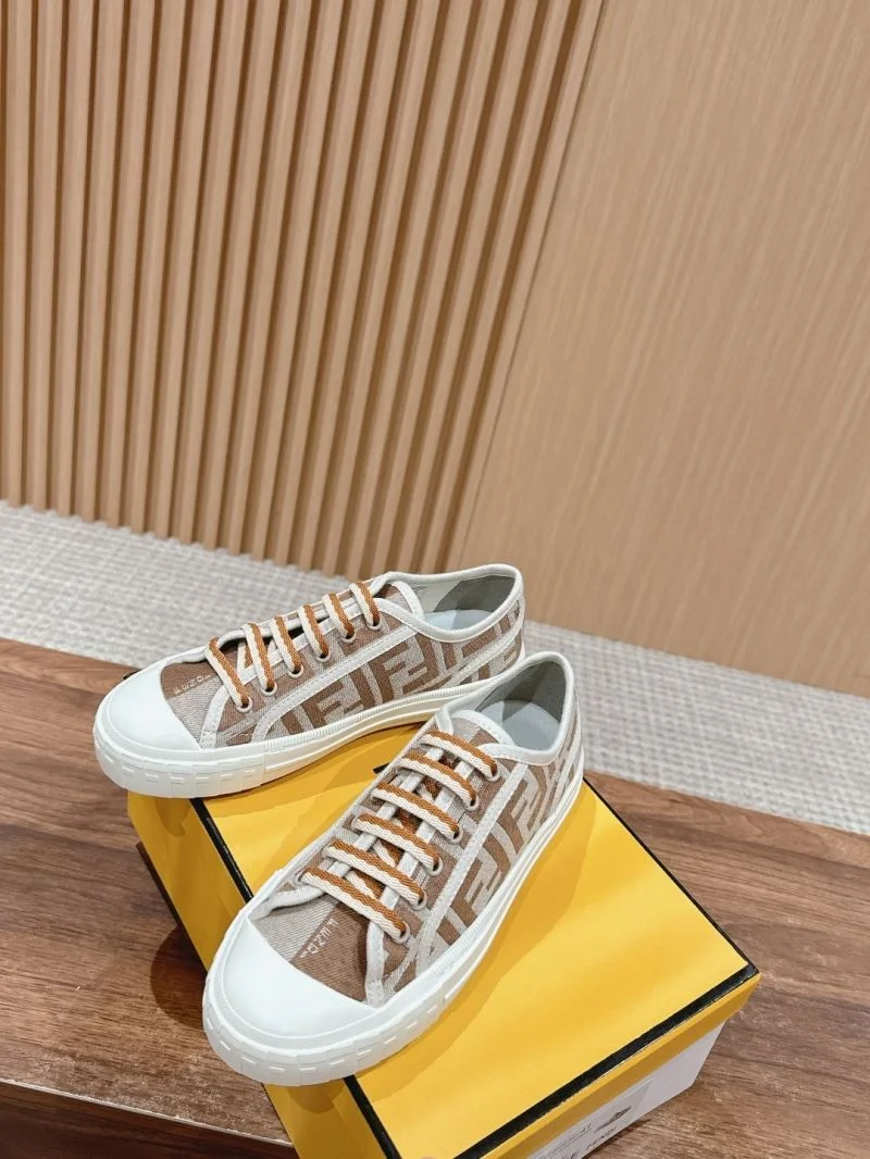Fendi Low Shoes MoistureWicking 23446