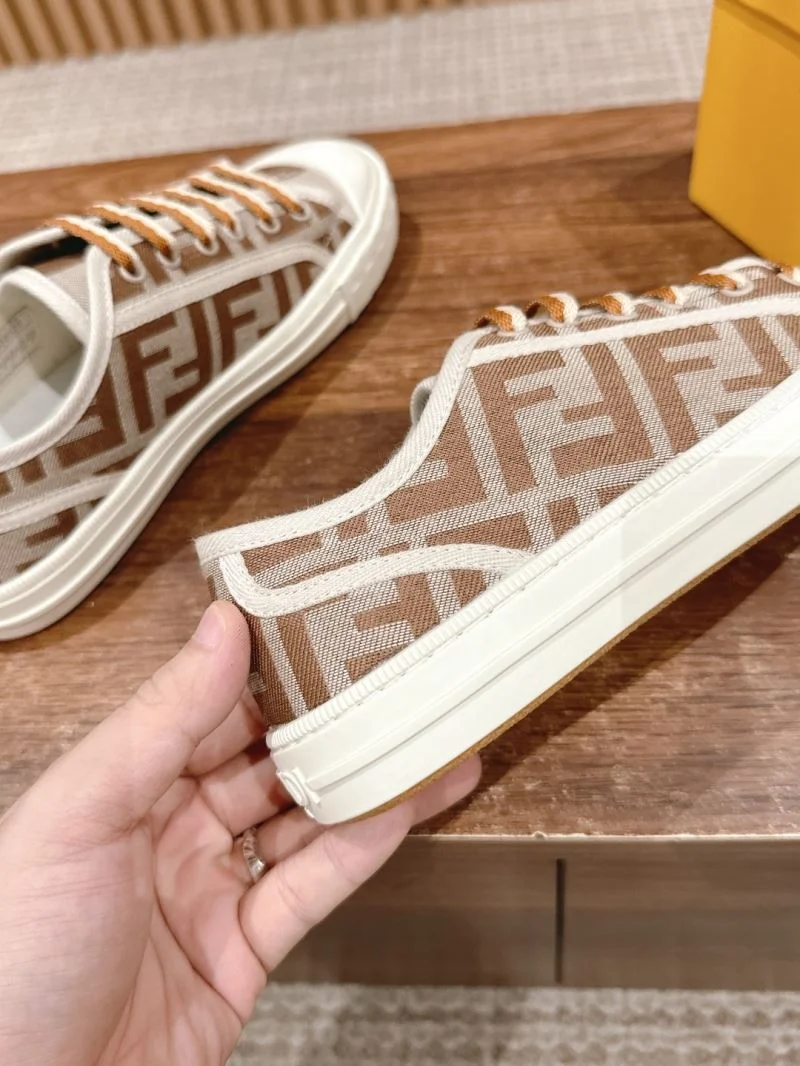 Fendi Low Shoes MoistureWicking 23446