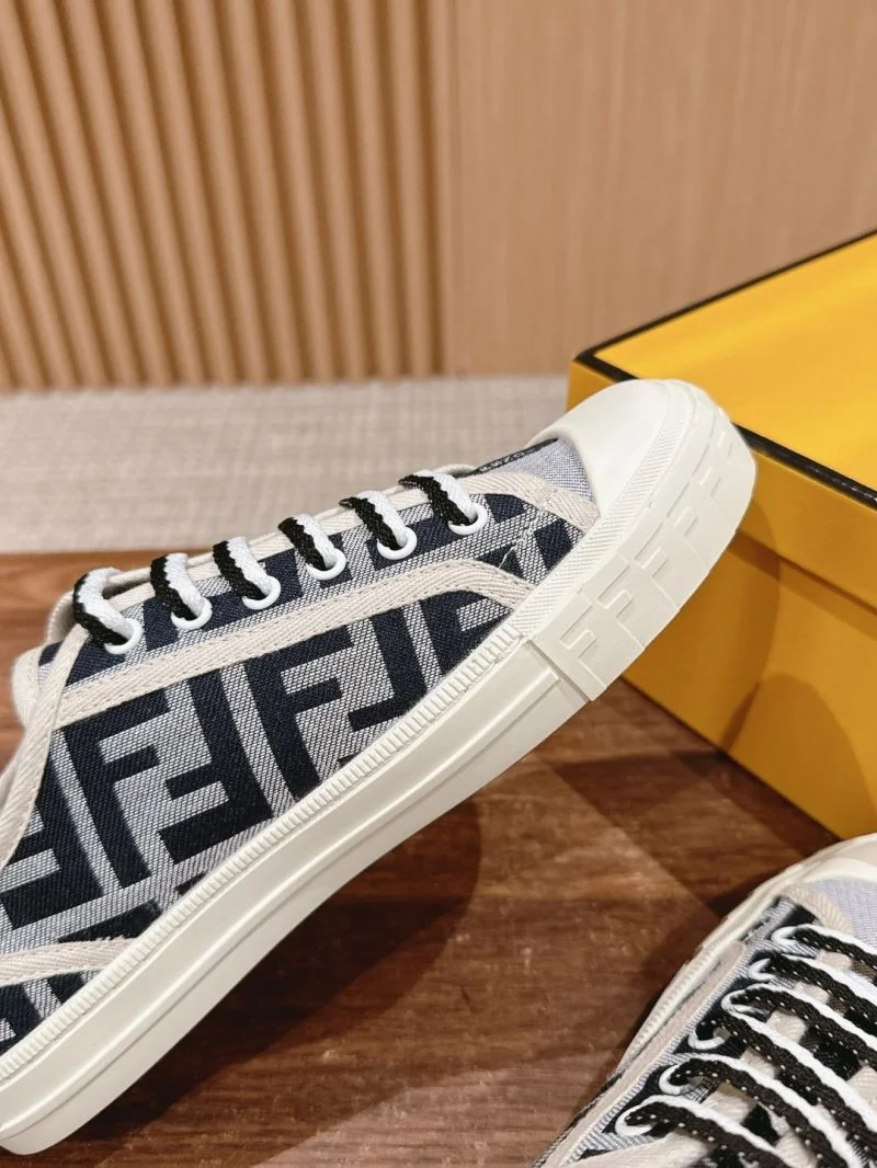 Fendi Low Shoes Breathable 23441