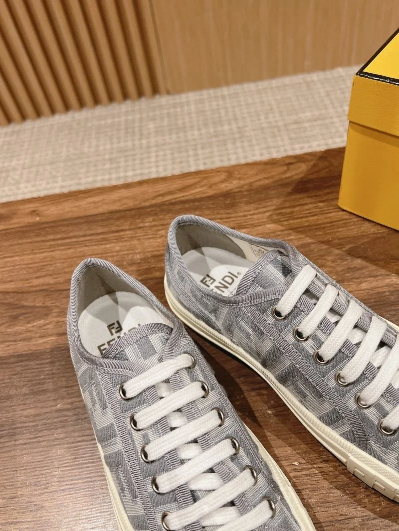 UrbanStyle Fendi Low Shoes 23440