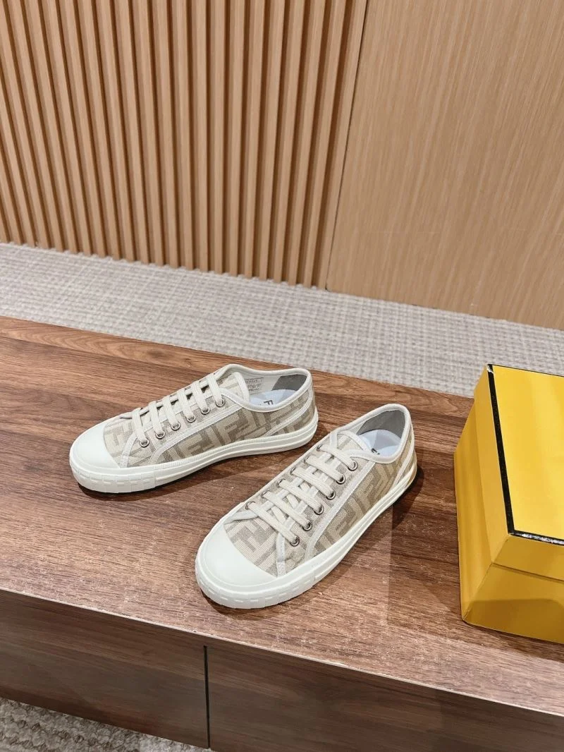 Fendi Low Shoes Practical 23470