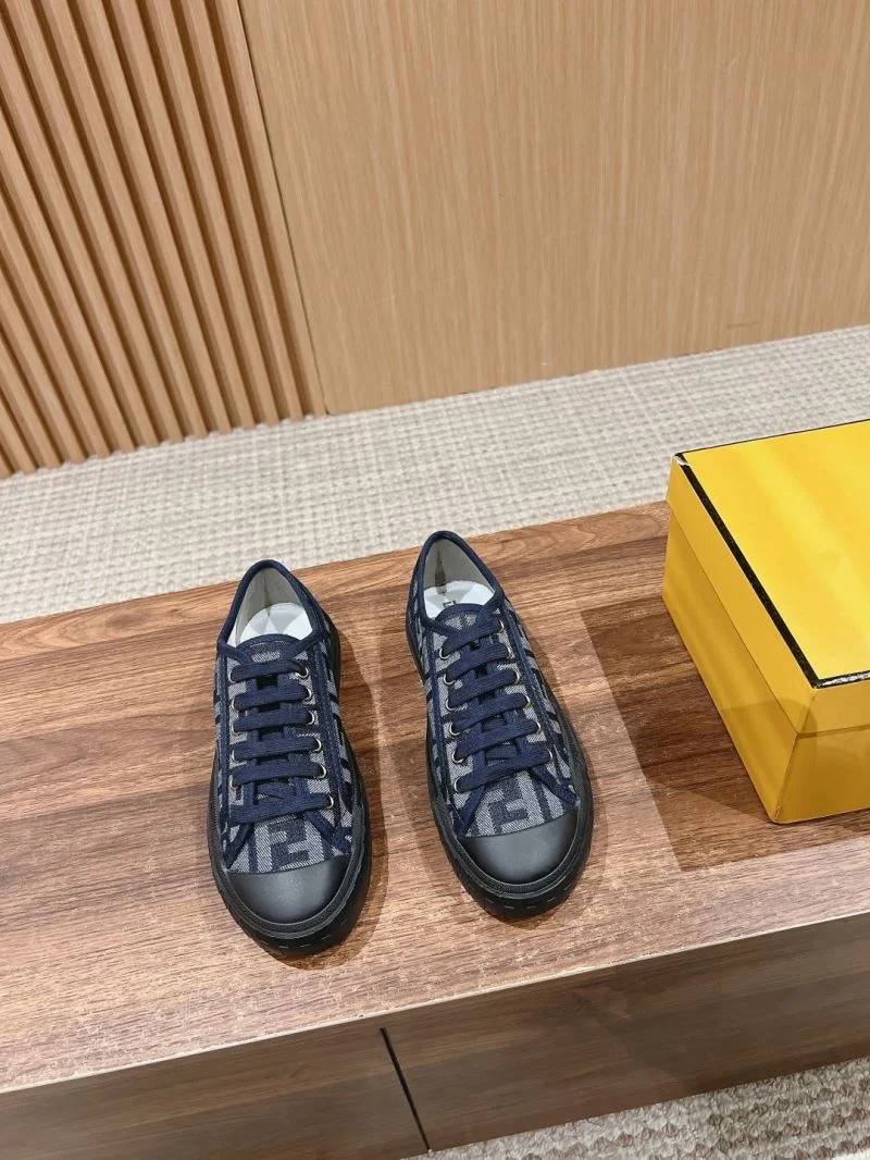Original Fendi Low Shoes 23436