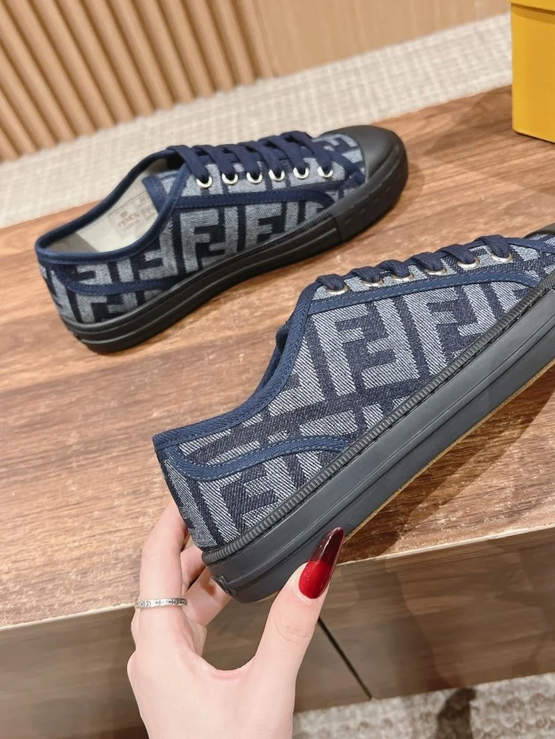 Original Fendi Low Shoes 23436