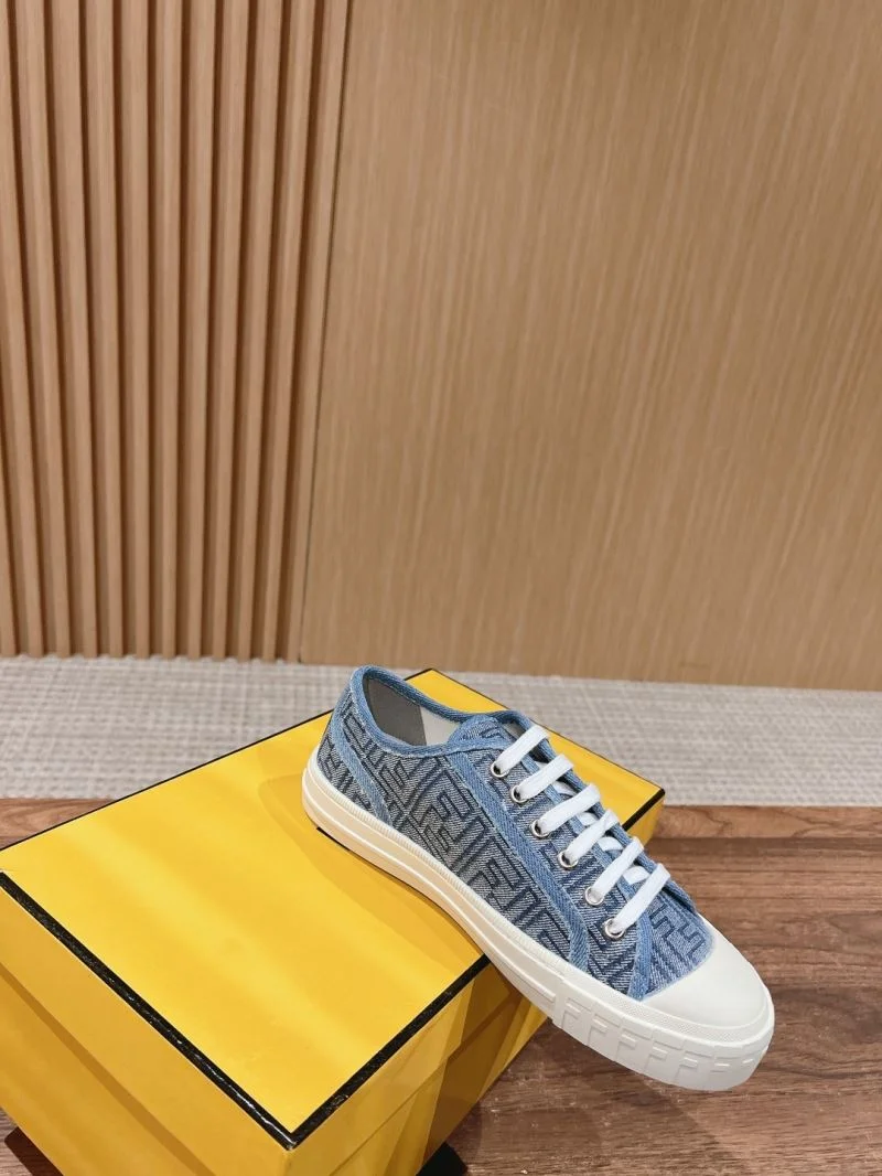 Fendi Low Shoes OnTrend 23435
