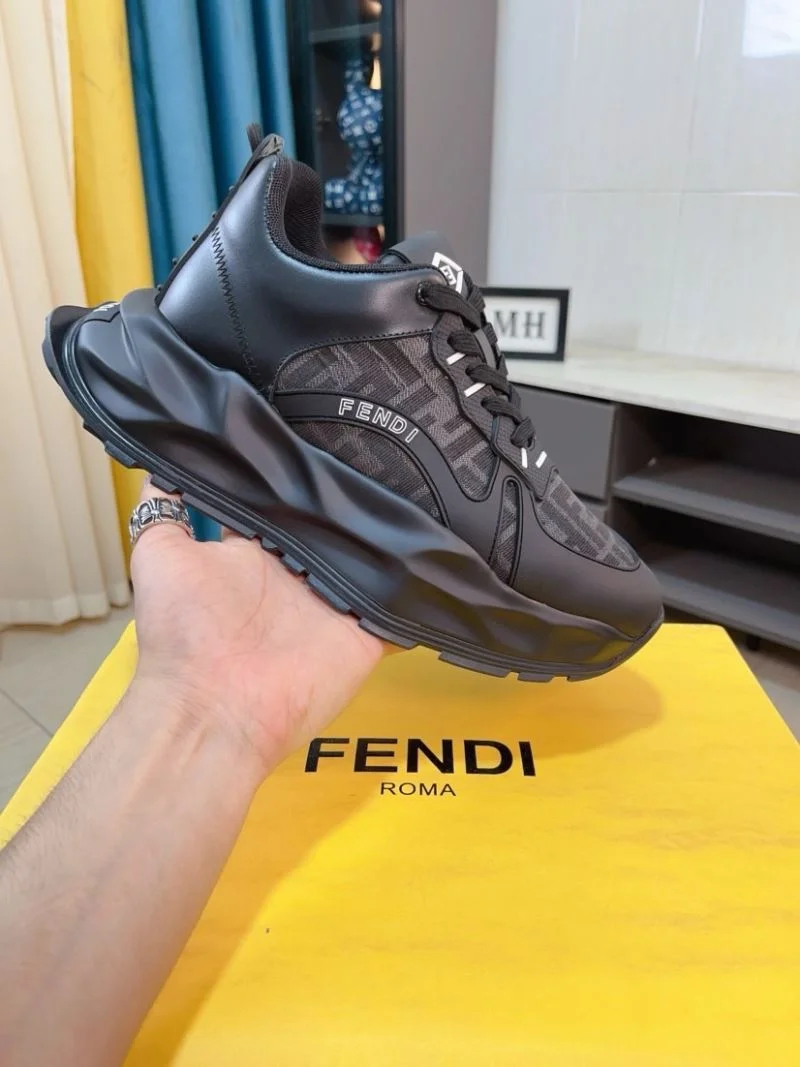 Fendi Low Shoes Sophisticated 23701