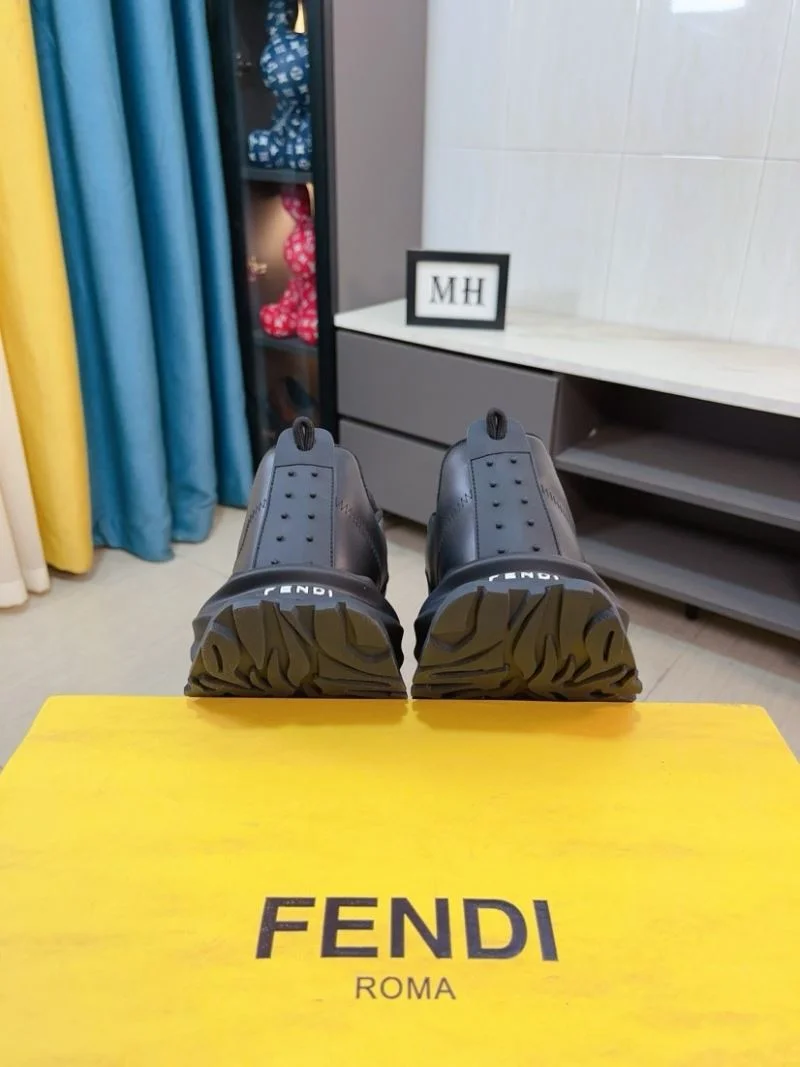 Fendi Low Shoes Sophisticated 23701