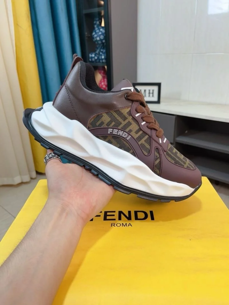 ZipUp Fendi Low Shoes 23708