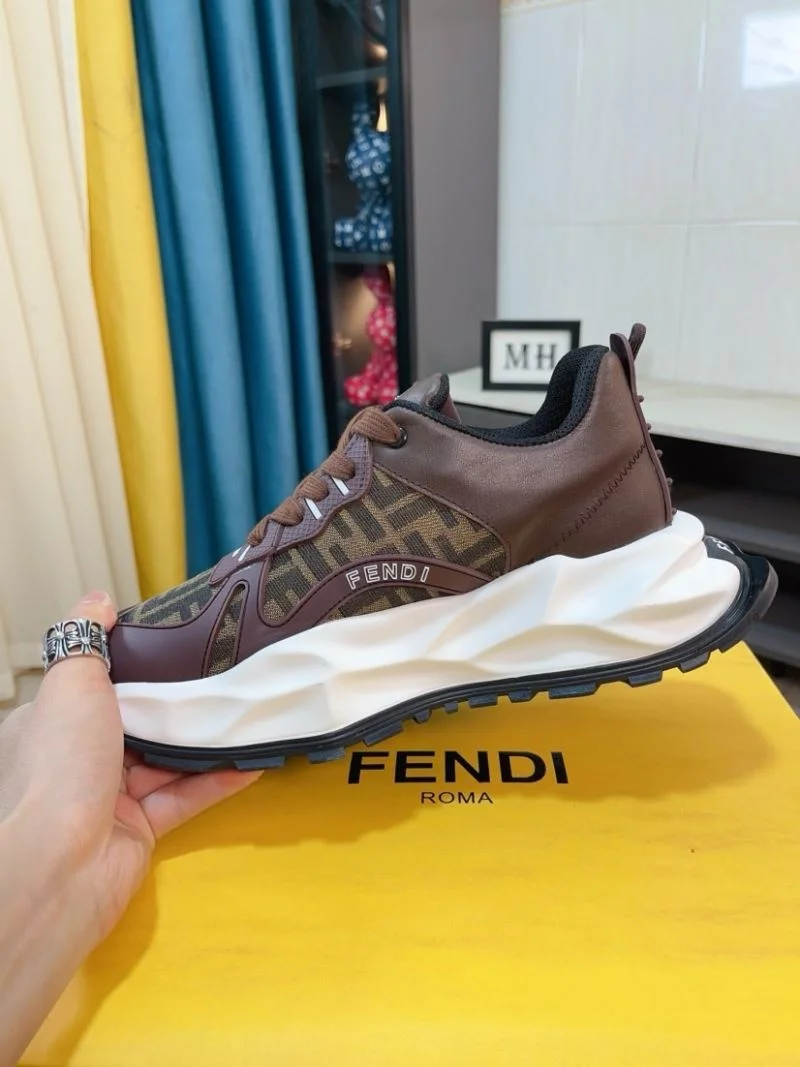 ZipUp Fendi Low Shoes 23708