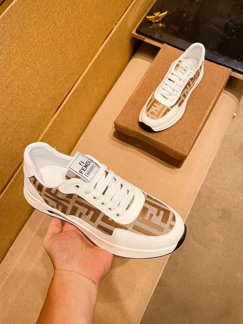 Fendi Low Shoes RelaxedFit 23664