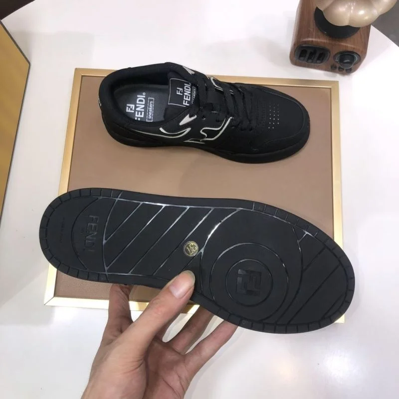 Reliable Fendi Low Shoes 23702