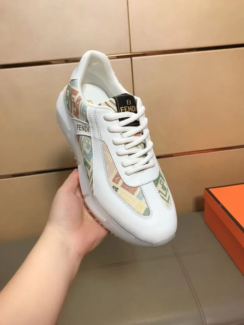 Versatile Fendi Low Shoes 23666