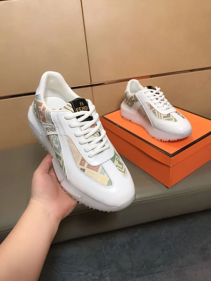 Versatile Fendi Low Shoes 23666