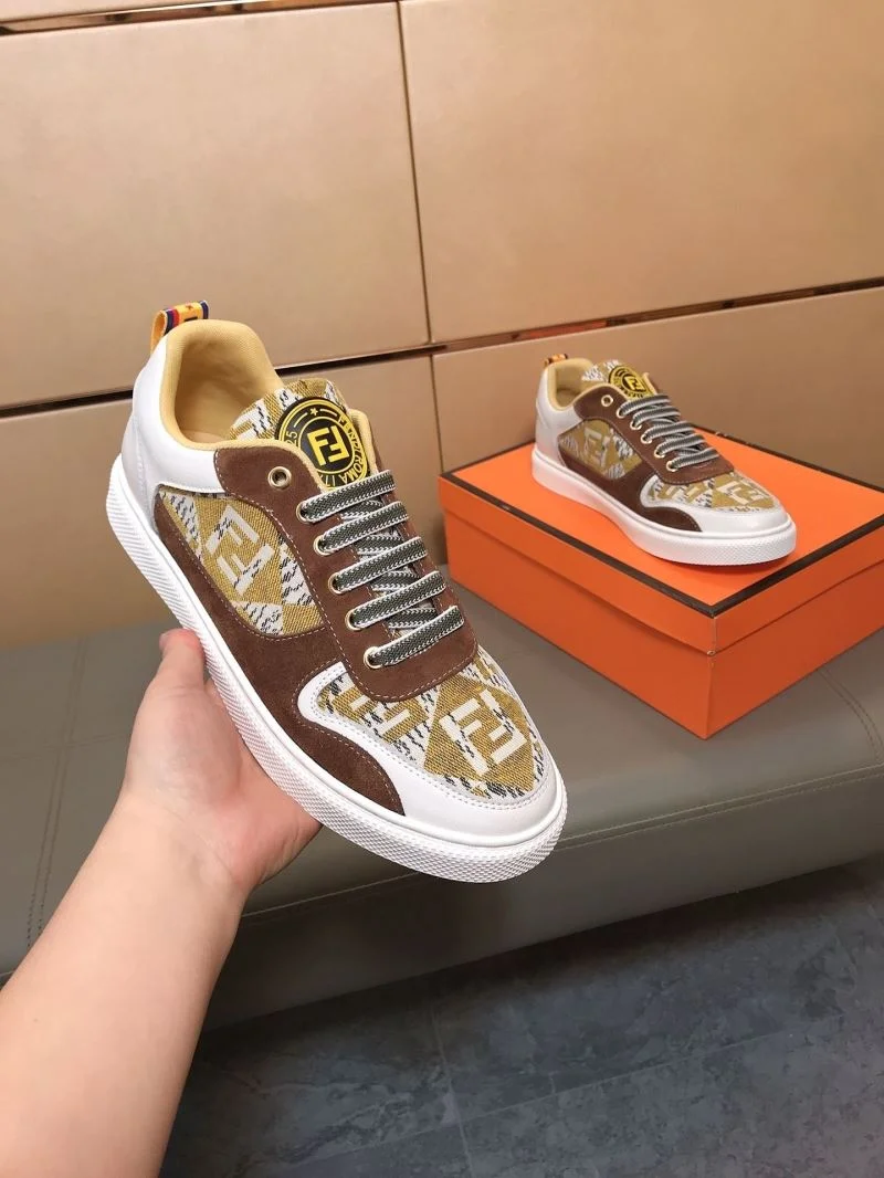 Fendi Low Shoes UrbanStyle 23650