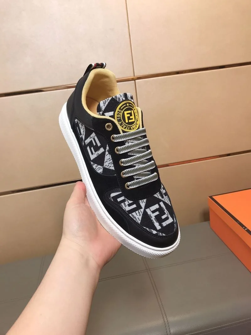 Fendi Low Shoes Snug 23652